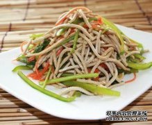 青椒豆腐丝的做法